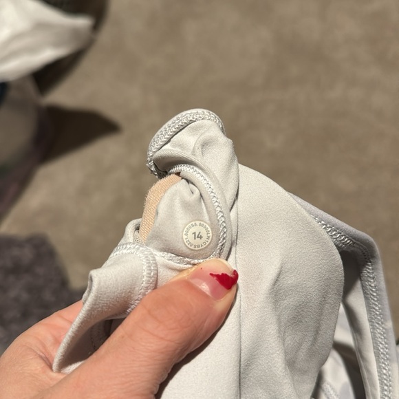 Lululemon Align Tank 14 white gray camo top - Picture 3 of 10